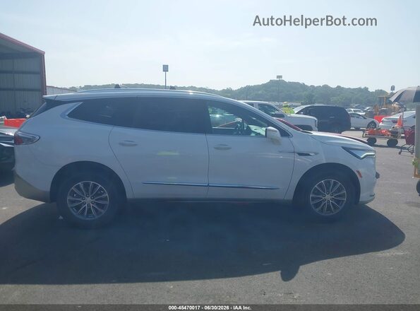 5GAEVBKWXNJ154089 2022 BUICK ENCLAVE White Widok wnętrza z tyłu