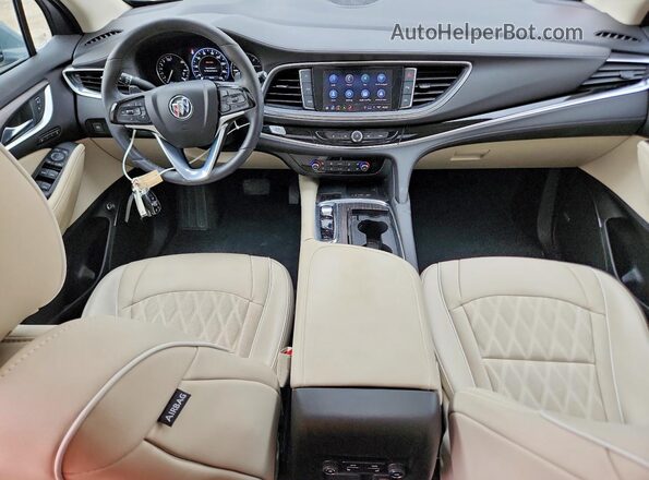 5GAEVCKW6RJ117925 2024 BUICK ENCLAVE Silver Widok deski rozdzielczej