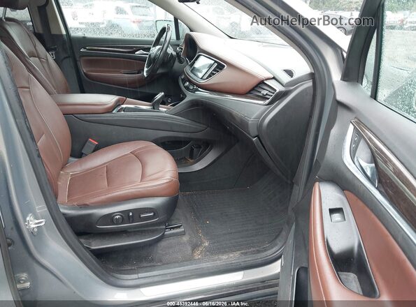 5GAEVCKW7KJ125022 2019 BUICK ENCLAVE Brown Front interior view
