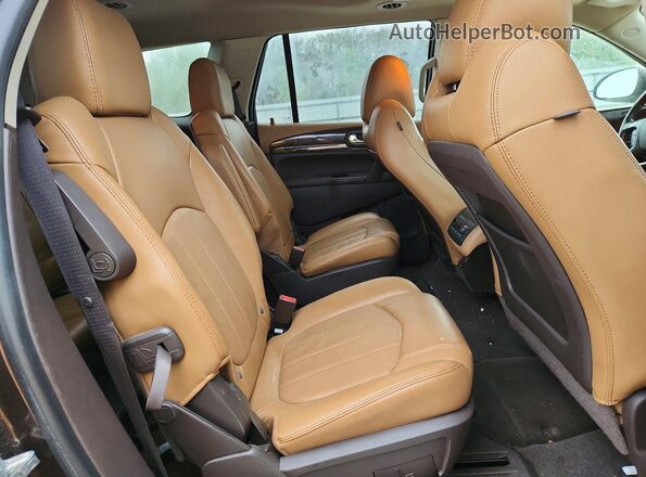 5GAKRBKD0GJ183836 2016 BUICK ENCLAVE Brown Вид задньої частини салону