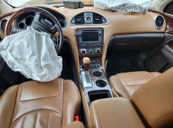 5GAKRBKD2HJ242807 2017 BUICK ENCLAVE Cream Առջևի վահանակի տեսք