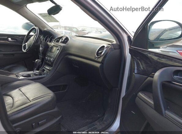 5GAKRBKD3HJ223134 2017 BUICK ENCLAVE Silver წინა სალონის ხედი