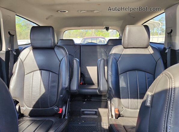 5GAKRBKD3HJ270955 2017 BUICK ENCLAVE White Rear seats view