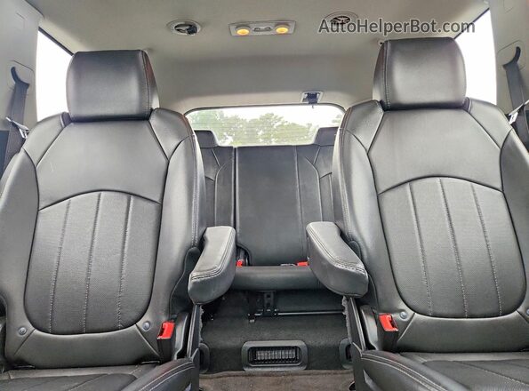 5GAKRBKD4HJ228164 2017 BUICK ENCLAVE Черный Вид задних сидений