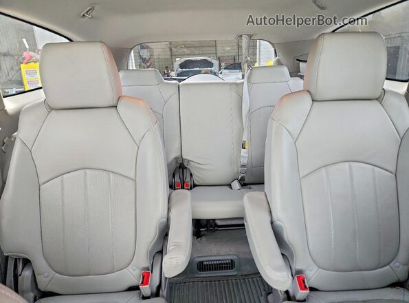 5GAKRBKD5GJ244520 2016 BUICK ENCLAVE White Widok tylnych siedzeń