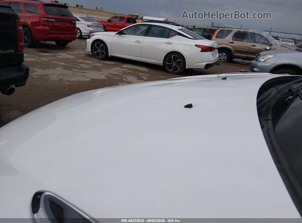 5GAKRCKD6HJ290638 2017 BUICK ENCLAVE White Front view