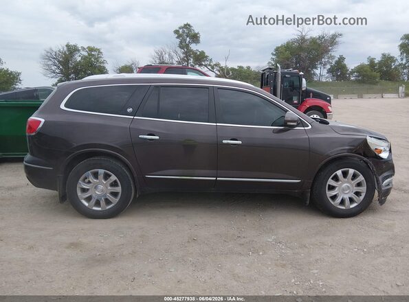 5GAKVBKD4HJ264643 2017 BUICK ENCLAVE Brown Vista interior trasera