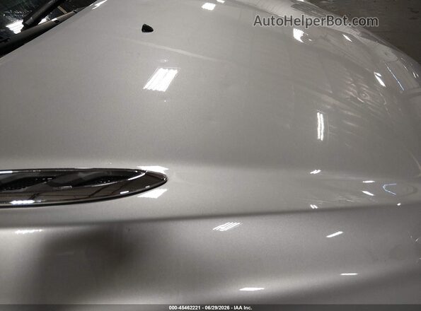 5GAKVBKD5HJ143975 2017 BUICK ENCLAVE Silver Front view