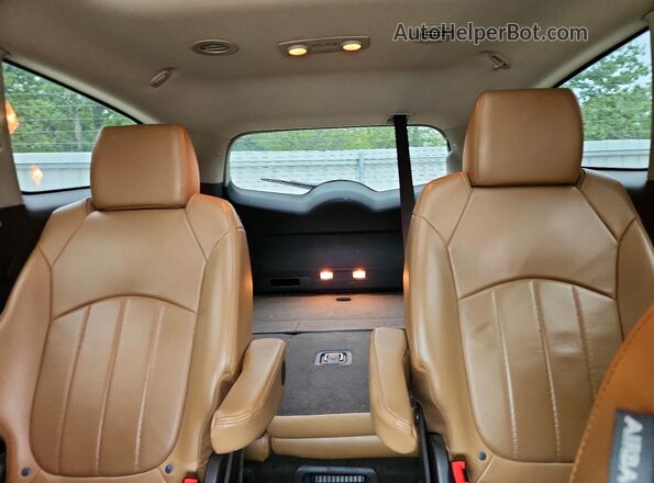 5GAKVBKD9GJ265916 2016 BUICK ENCLAVE Maroon Rear seats view