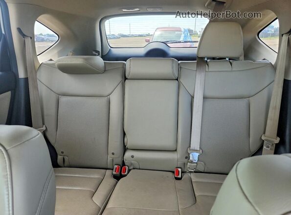 5J6RM3H98GL006101 2016 HONDA CR-V White Widok tylnych siedzeń