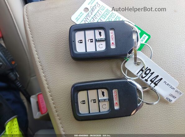 5J6RT6H80NL004495 2022 HONDA CR-V Белый Вид панели приборов