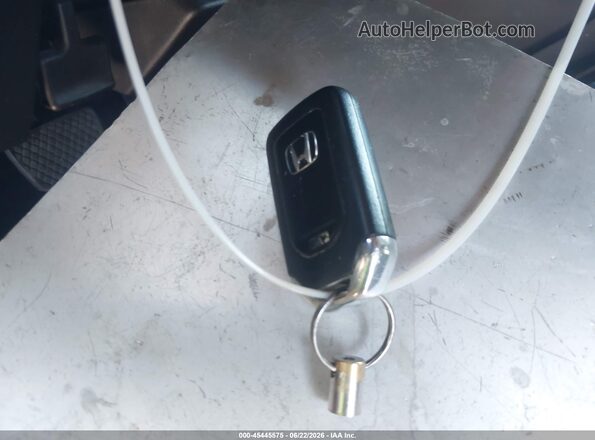 5J6RW1H52KA032080 2019 HONDA CR-V Silver Dashboard view