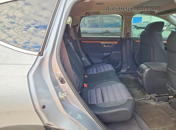 5J6RW1H5XKA003779 2019 HONDA CR-V Silver Widok wnętrza z tyłu