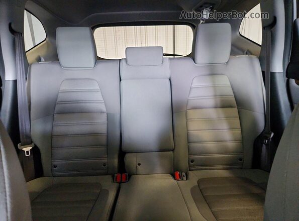 5J6RW2H50KL013568 2019 HONDA CR-V Silver Rear seats view