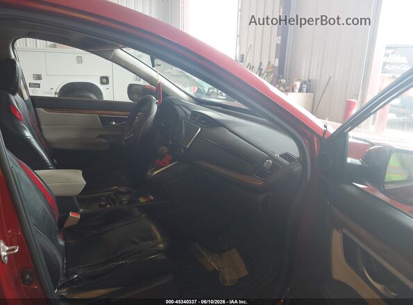 5J6RW2H53JL010999 2018 HONDA CR-V Red Front interior view