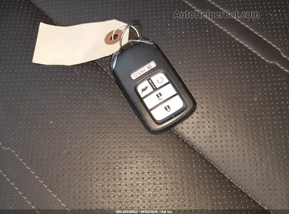 5J6RW2H80LL010407 2020 HONDA CR-V Gray Dashboard view