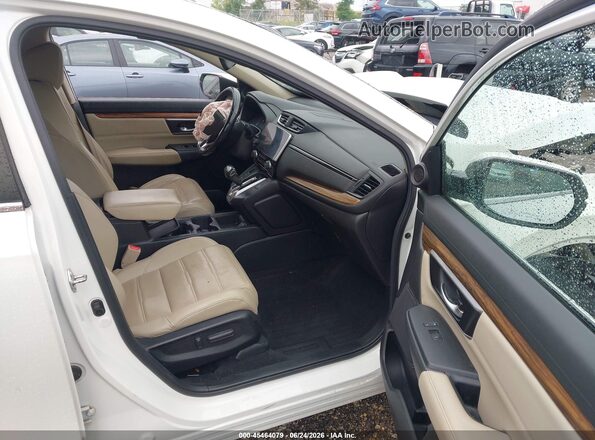 5J6RW2H8XJL013103 2018 HONDA CR-V White Front interior view