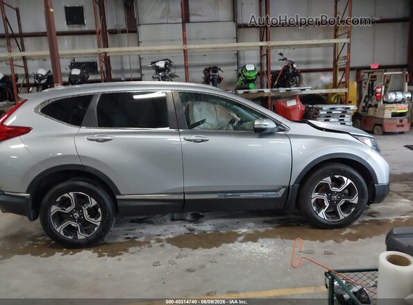 5J6RW2H90HL012951 2017 HONDA CR-V Silver Вид задньої частини салону