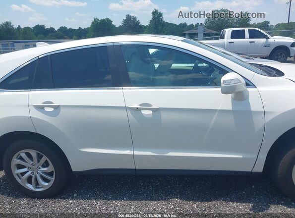 5J8TB3H52JL000852 2018 ACURA RDX White Widok wnętrza z tyłu