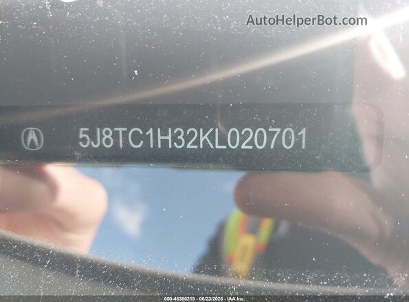 5J8TC1H32KL020701 2019 ACURA RDX White Engine compartment view