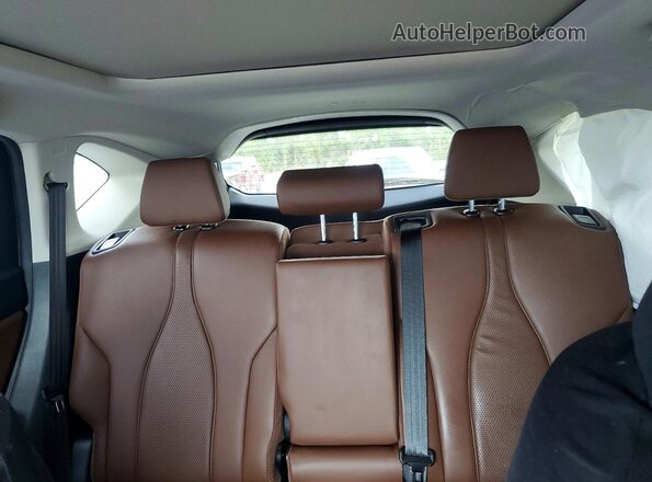 5J8TC1H5XLL017970 2020 ACURA RDX White Вид задніх сидінь