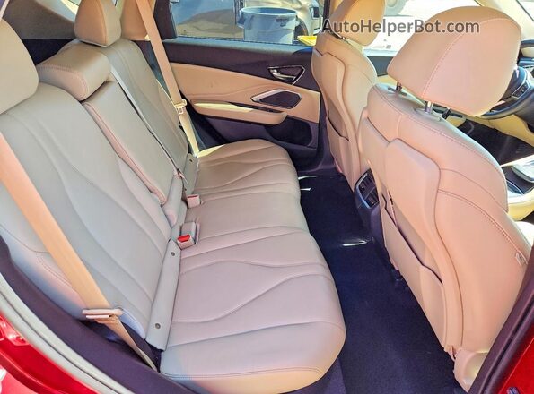 5J8TC2H38KL006176 2019 ACURA RDX Red Widok wnętrza z tyłu