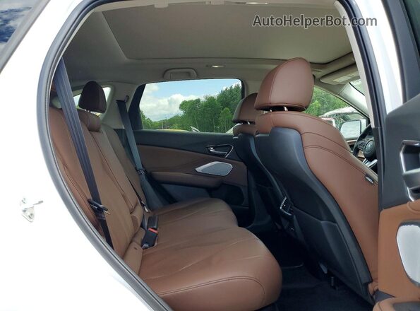 5J8TC2H5XTL013262 2026 ACURA RDX White Вид задньої частини салону
