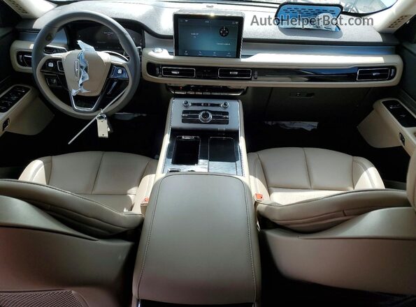 5LM5J6WC0PGL11056 2023 LINCOLN AVIATOR Silver 