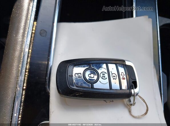 5LM5J6XCXNGL05244 2022 LINCOLN AVIATOR Серебряный Вид панели приборов