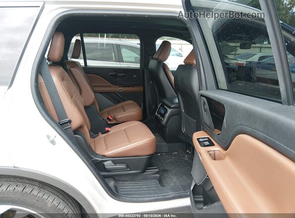 5LM5J7WC0PGL00712 2023 LINCOLN AVIATOR Beige VIN կոդի պիտակի տեսք