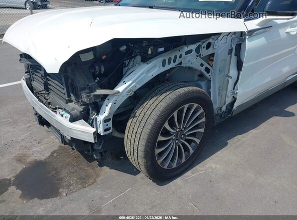 5LM5J7WC1LGL23670 2020 LINCOLN AVIATOR White წინა ხედი