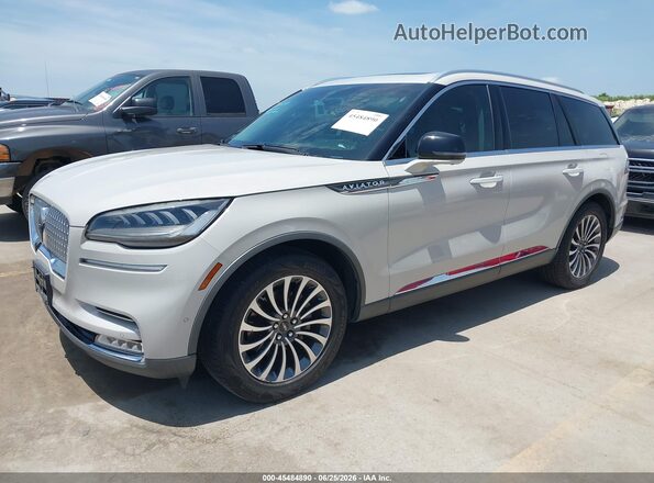 5LM5J7WC8LGL17512 2020 LINCOLN AVIATOR Champagne Front left