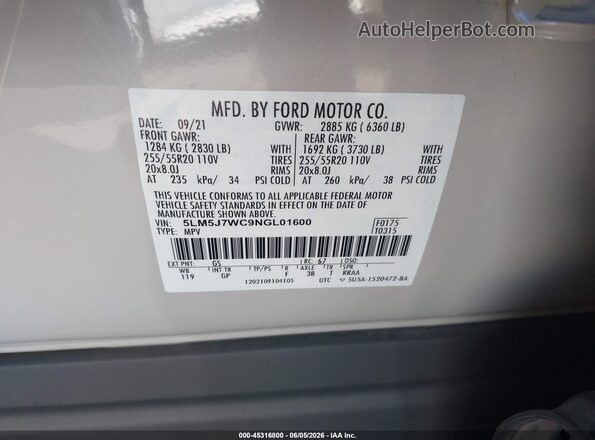 5LM5J7WC9NGL01600 2022 LINCOLN AVIATOR White Vista del compartimento del motor