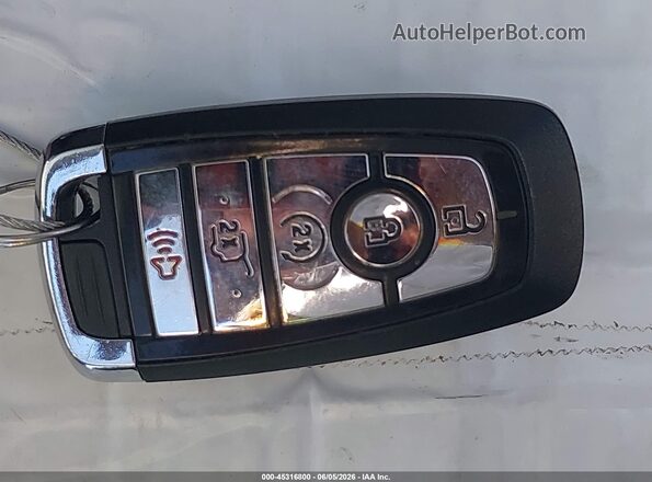 5LM5J7WC9NGL01600 2022 LINCOLN AVIATOR White Vista del salpicadero