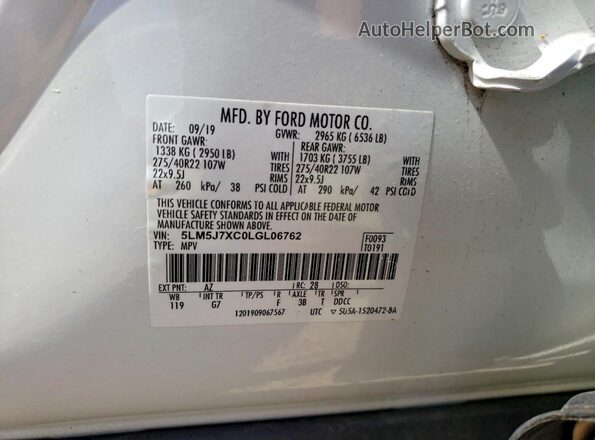 5LM5J7XC0LGL06762 2020 LINCOLN AVIATOR White VIN კოდის სტიკერის ხედი