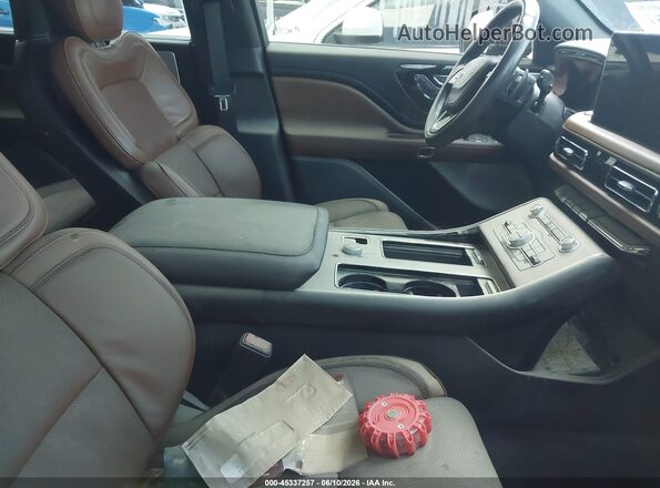 5LM5J7XC0PGL07965 2023 LINCOLN AVIATOR Black Widok wnętrza z przodu