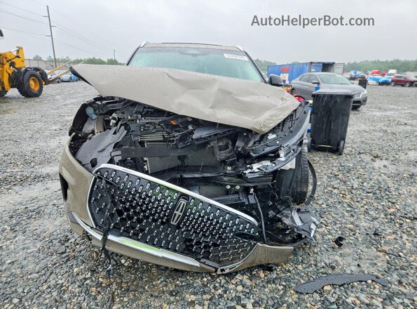 5LM5J7XC2SGL17082 2025 LINCOLN AVIATOR Brown Vista frontal
