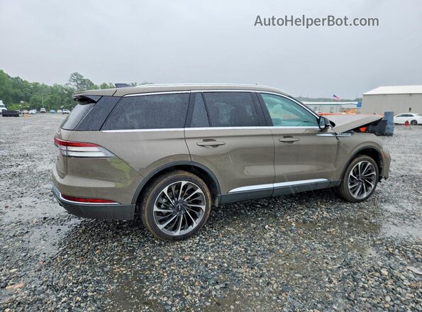 5LM5J7XC2SGL17082 2025 LINCOLN AVIATOR Brown Trasero derecho