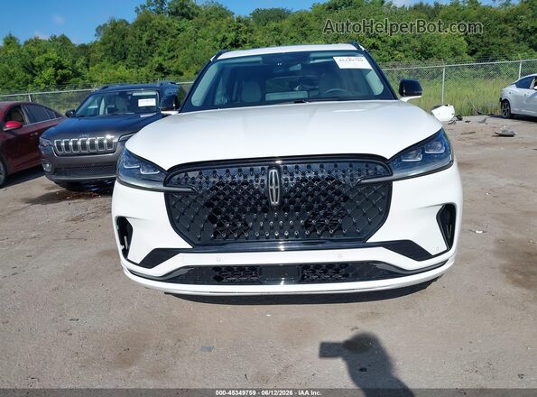 5LM5J7XC2TGL12434 2026 LINCOLN AVIATOR White Widok zestawu wskaźników