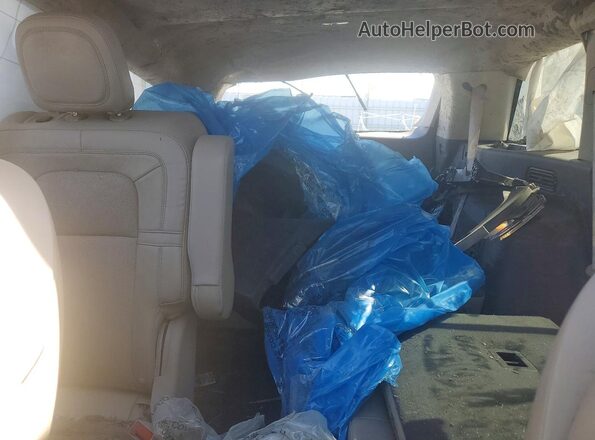 5LM5J7XC3LGL06786 2020 LINCOLN AVIATOR Burgundy Widok tylnych siedzeń
