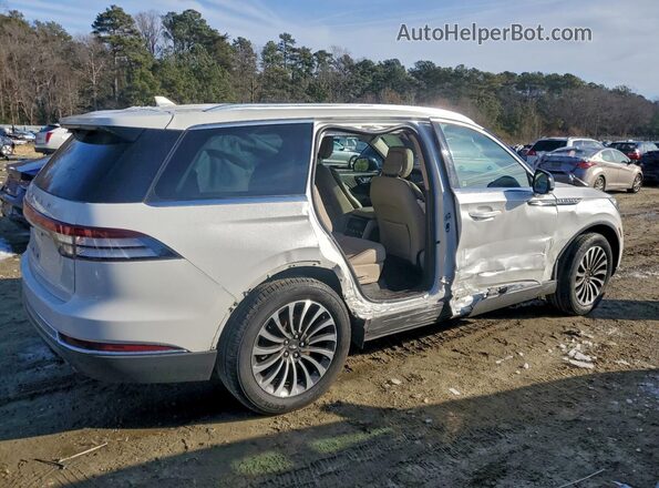 5LM5J7XC4LGL22415 2020 LINCOLN AVIATOR Белый Задняя правая четверть