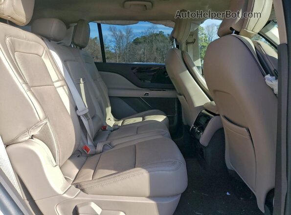 5LM5J7XC4LGL22415 2020 LINCOLN AVIATOR Белый Вид задней части салона