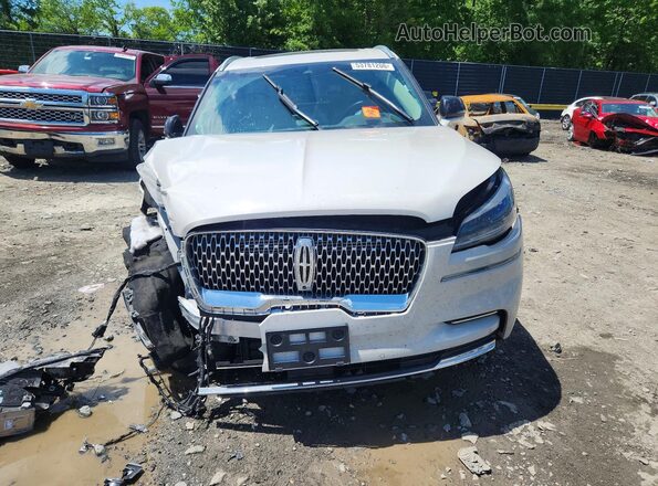 5LM5J7XC4RGL01587 2024 LINCOLN AVIATOR Gray Front view