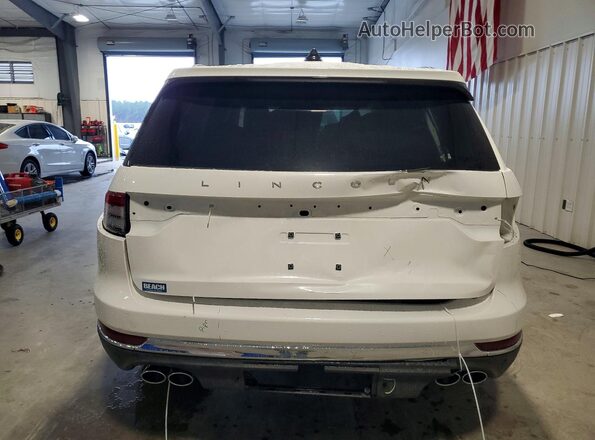 5LM5J7XC4SGL34952 2025 LINCOLN AVIATOR White Rear view
