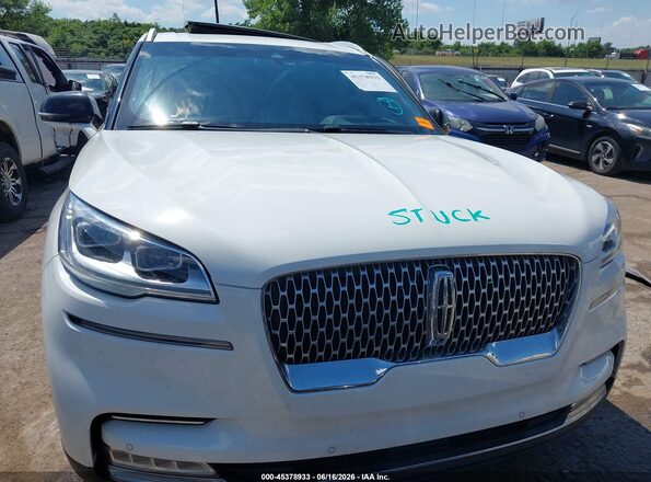 5LM5J7XC5NGL12043 2022 LINCOLN AVIATOR White Instrument cluster view