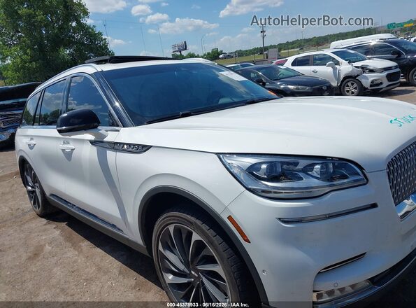 5LM5J7XC5NGL12043 2022 LINCOLN AVIATOR White Rear interior view
