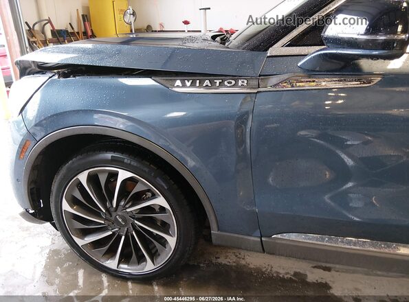 5LM5J7XC6LGL23842 2020 LINCOLN AVIATOR Blue 