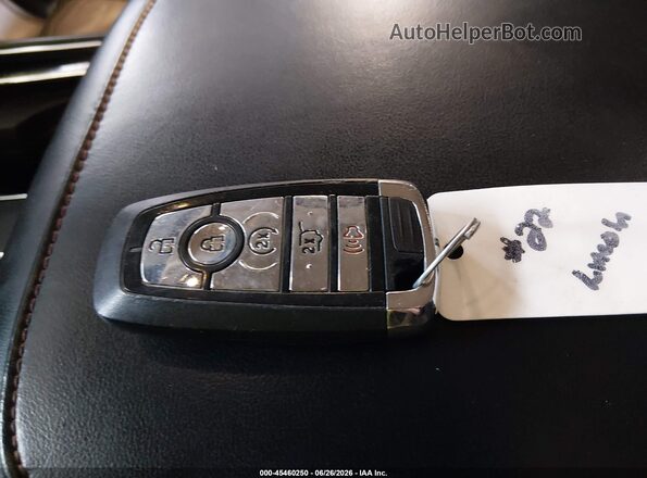 5LM5J7XC7LGL06841 2020 LINCOLN AVIATOR Black Dashboard view