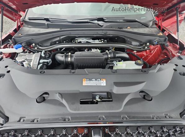 5LM5J7XC7TGL09898 2026 LINCOLN AVIATOR Maroon Vista del compartimento del motor