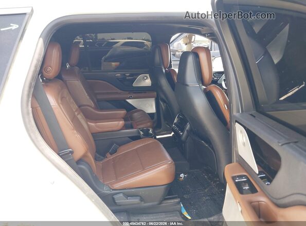 5LM5J7XC8LGL35748 2020 LINCOLN AVIATOR Белый Вид наклейки с VIN-кодом